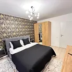 Cozy Urban Luxury Flats - Coresi Mall #brasov Apartment