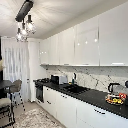 Cozy Urban Luxury Flats - Coresi Mall #brasov Apartmán